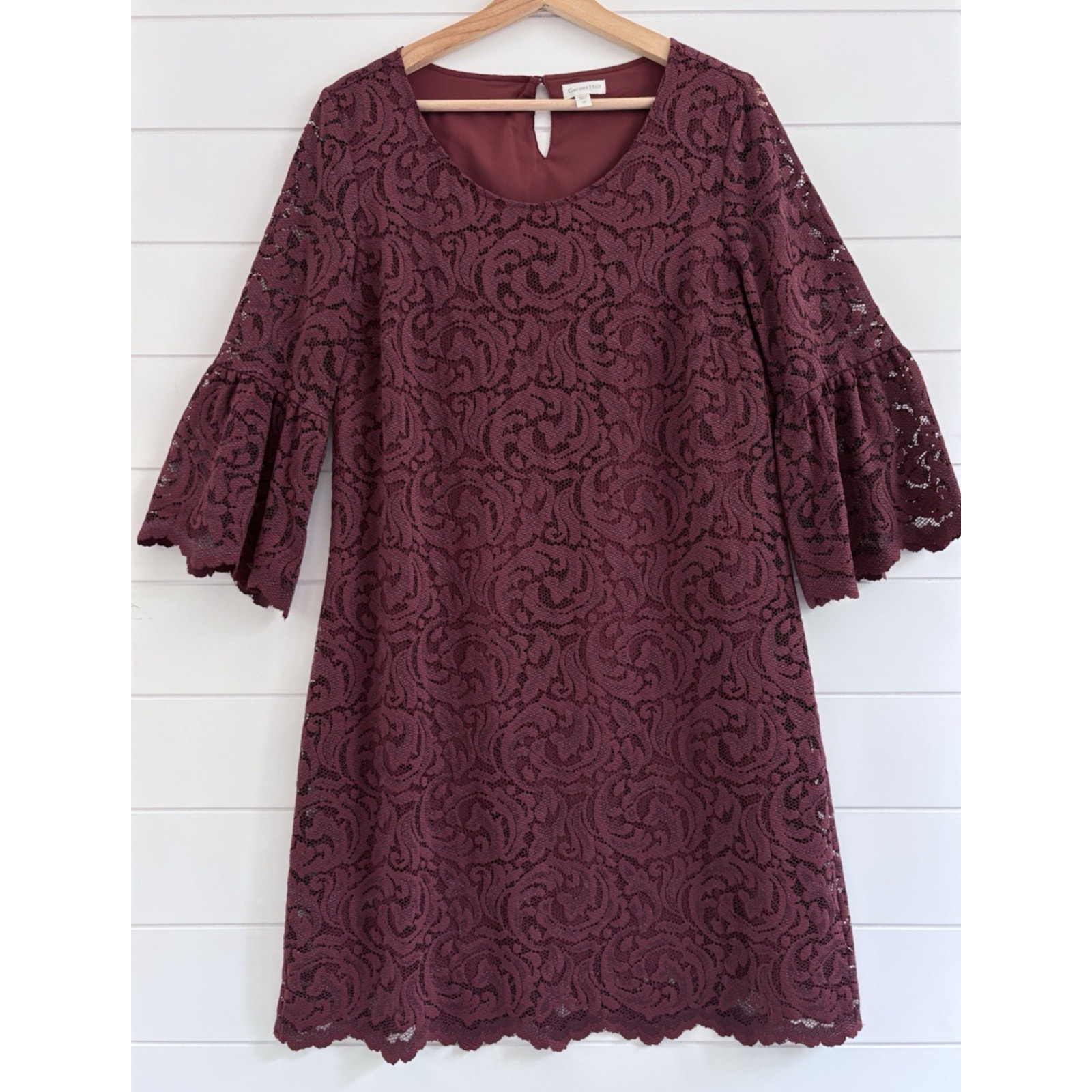 Garnet Hill Bell Sleeve Lace Dress Keyhole Back Sheer Lined Size 10 Burgundy